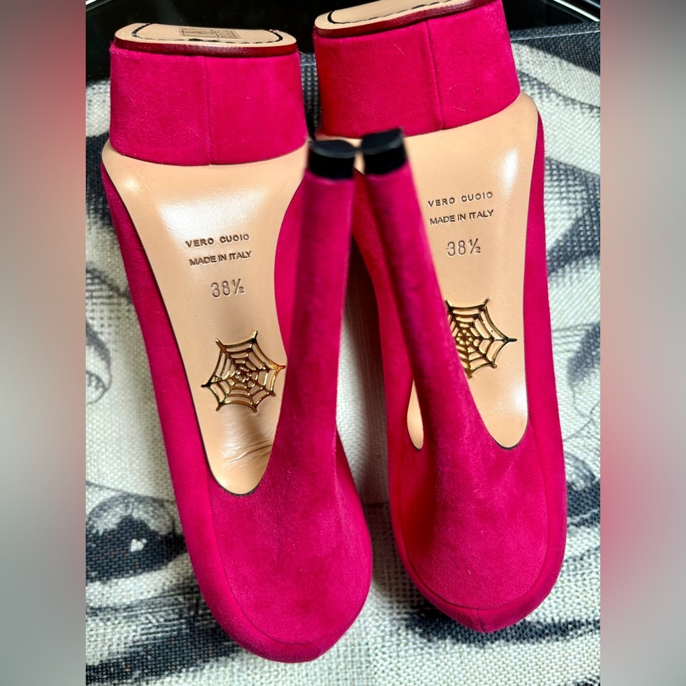 Charlotte Olympia Magenta Suede 1.5” Platform w/ 5.75” Heel, Sz 38.5/8 - Picture 8 of 10